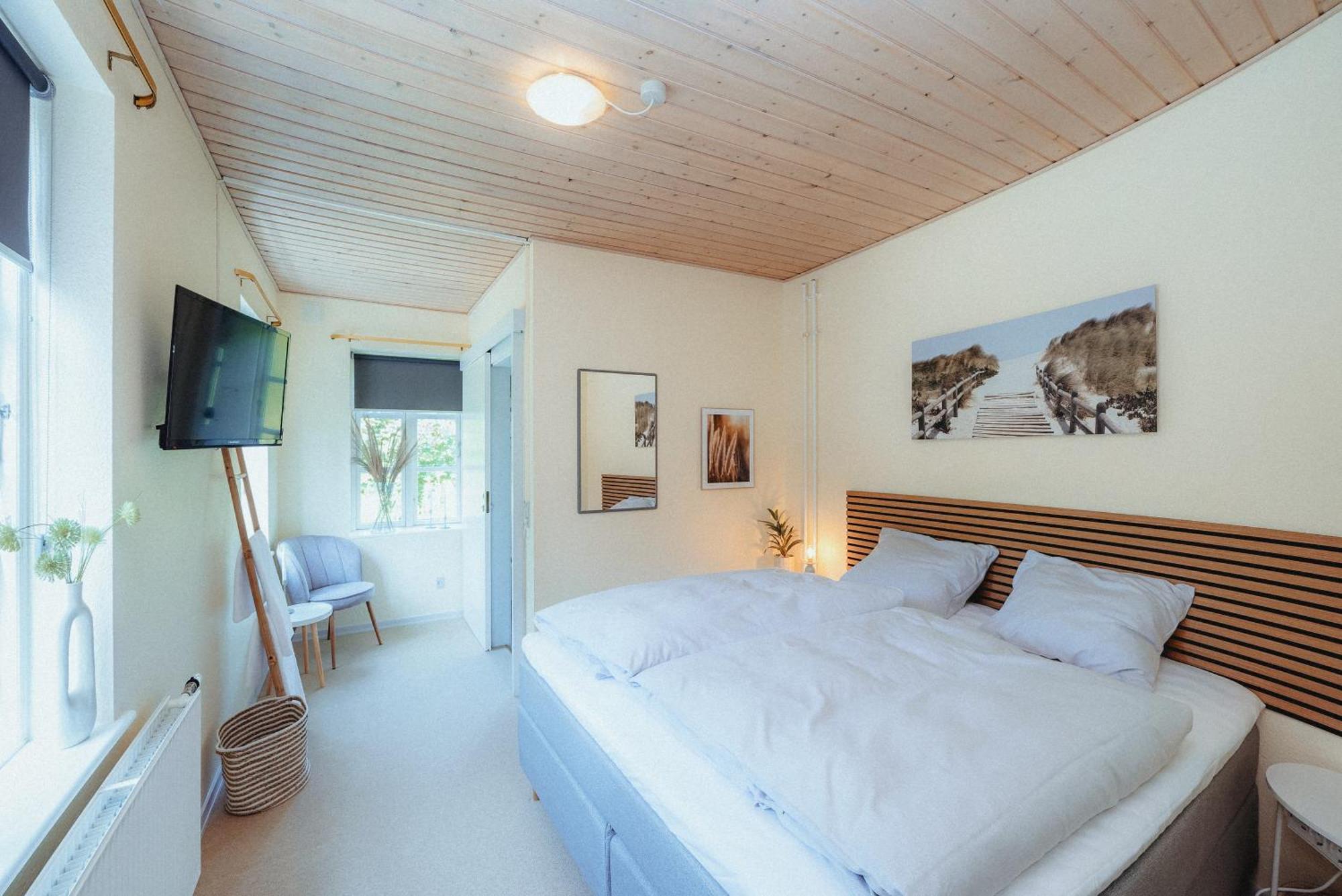 Strandidyl Bed And Breakfast Kelstrup Exterior photo