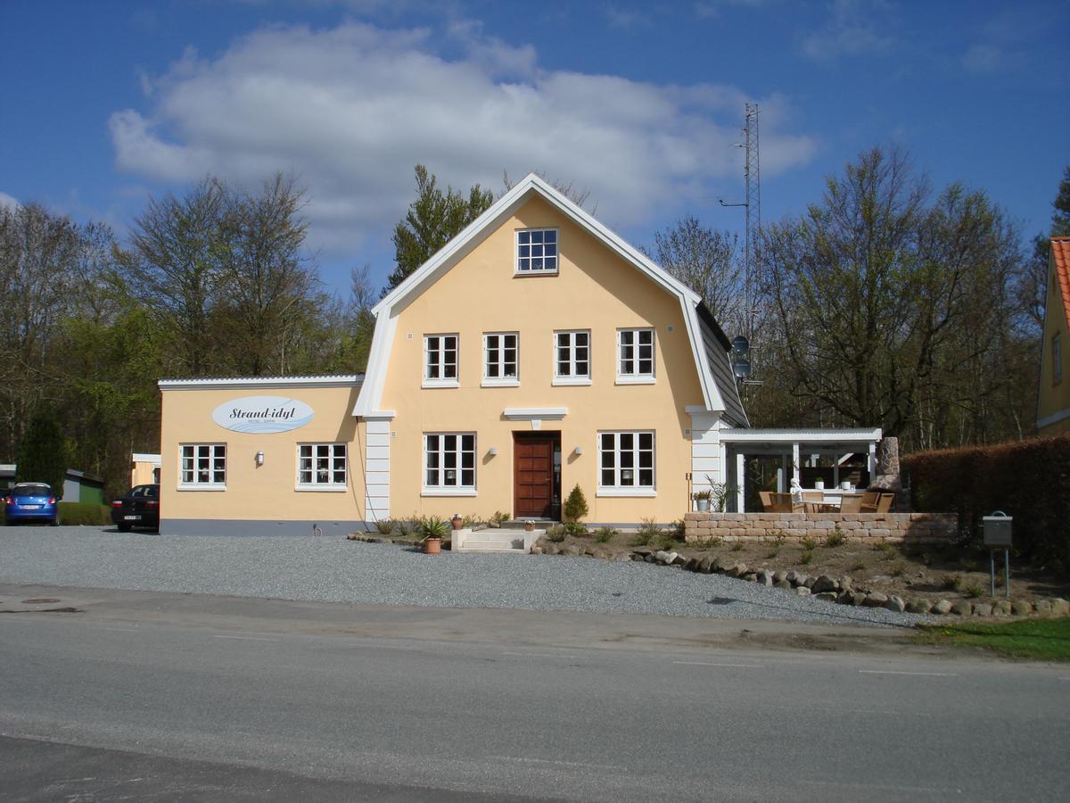 Strandidyl Bed And Breakfast Kelstrup Exterior photo